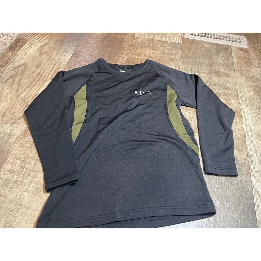 511 Tactical Sweater Adult 32" Chest Black Pul over Long Sleeve